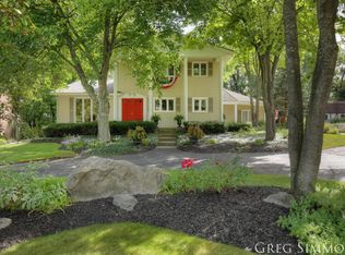 4868 Northview Ave NE, Grand Rapids, MI 49525