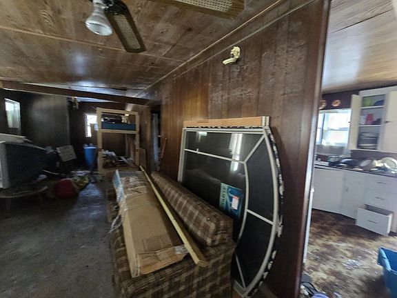 5th image of 96 Popps Rd