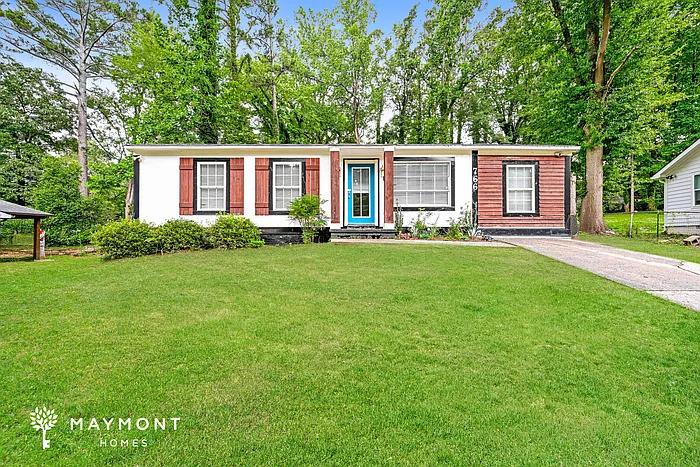 766 Cascade Dr — Photo 1