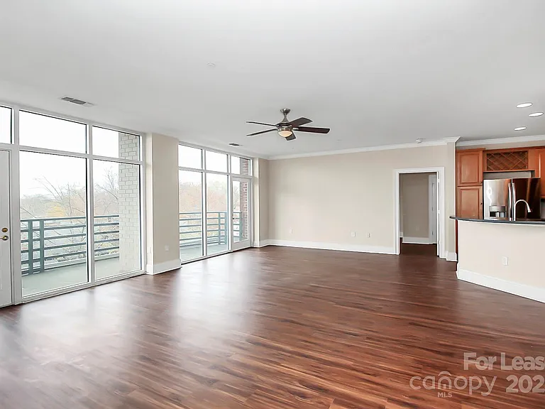 400 N Church St #414 — Photo 6