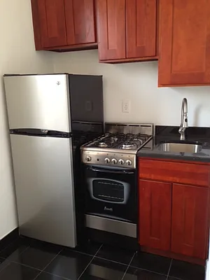 Rented by Pink Stone Realty LLC | media 39