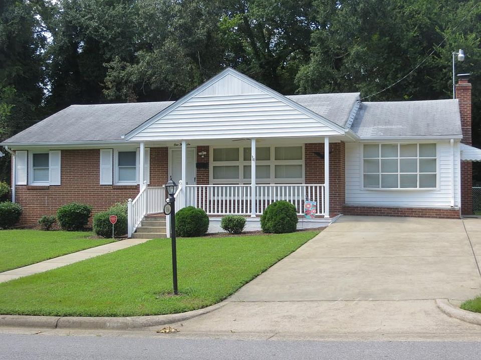 1st image of 136 N Woodberry Ave