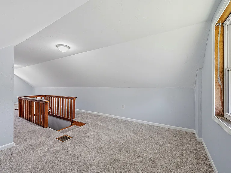 1114 Joetta Dr — Photo 11
