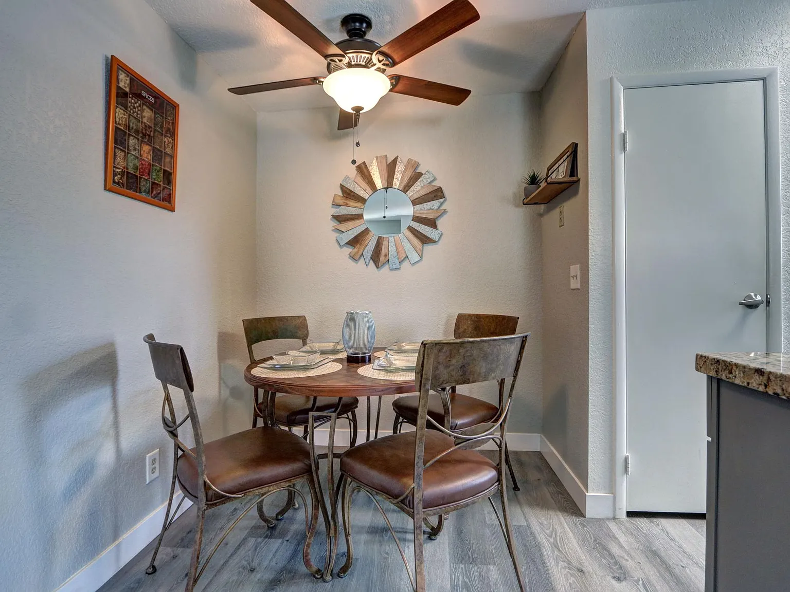 Aquamarine Way, Las Vegas — Photo 4