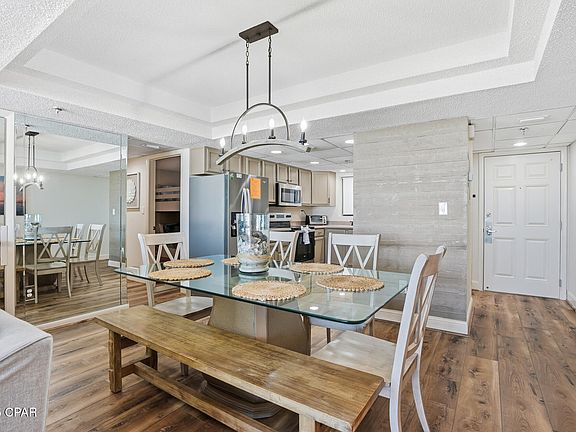 5th image of 6201 Thomas Dr Unit 207