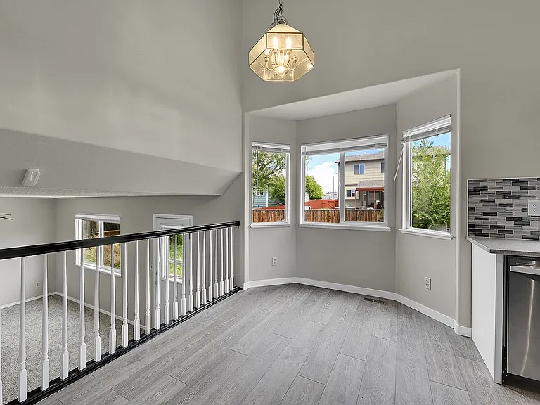 7732 Middle Bay Way — Photo 5