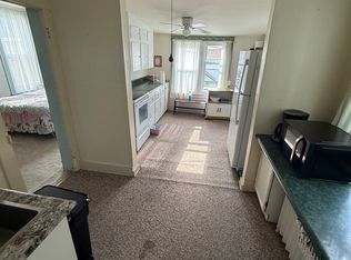 2020 Walnut St, Murphysboro, IL 62966