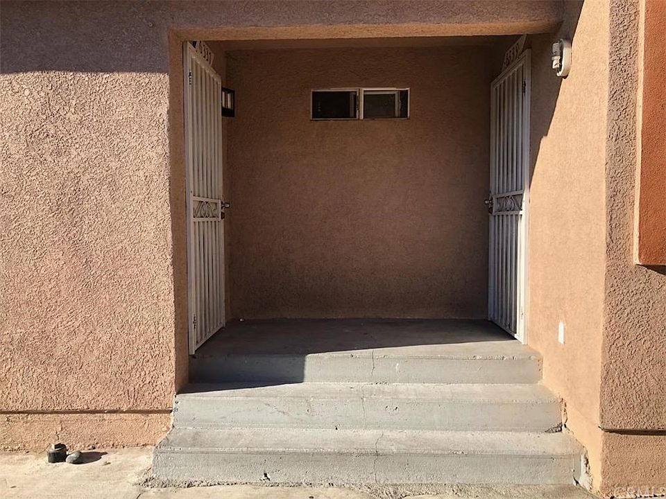 2nd image of 6337 6339 Hood Ave