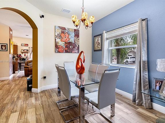 4th image of 22427 SW 89th Ave #22427