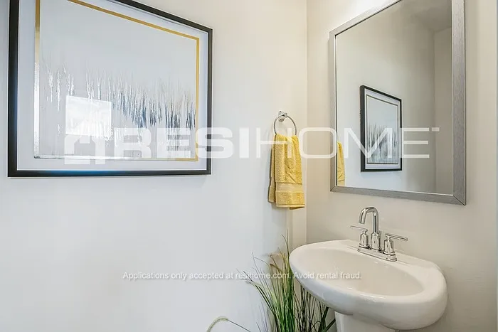 25 Southpoint Dr — Photo 14
