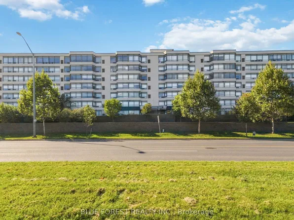 521 Riverside Dr #715, London, ON N6H 5E2