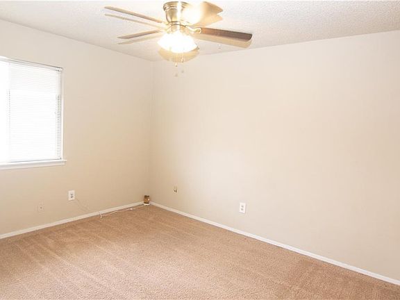 5th image of 8114 Sonnet Ave APT 104