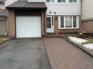 11 Roughfield Cres, Toronto, ON M1S4K3