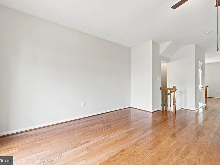 6147 Early Autumn Dr — Photo 15