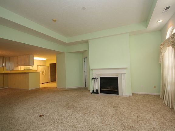 4th image of 7708 Briarstone Ln