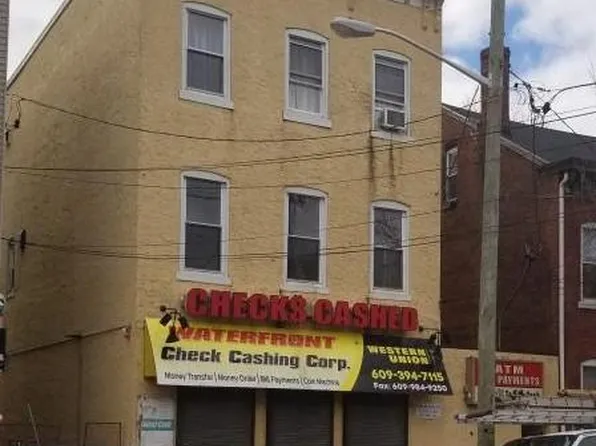 1081 S Clinton Ave, Trenton, NJ 08611
