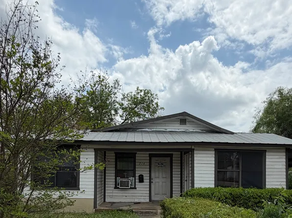 214 VILLAREAL ST, San Antonio, TX 78210