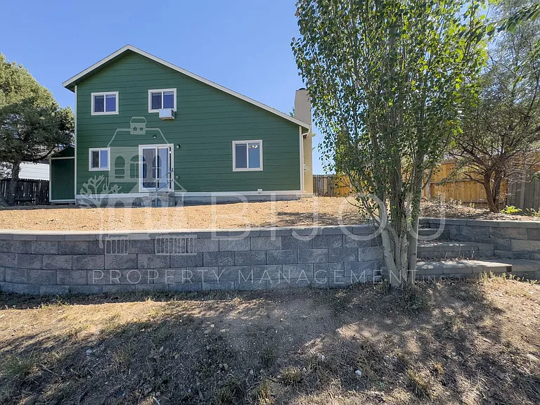 6470 Chantilly Pl — Photo 17