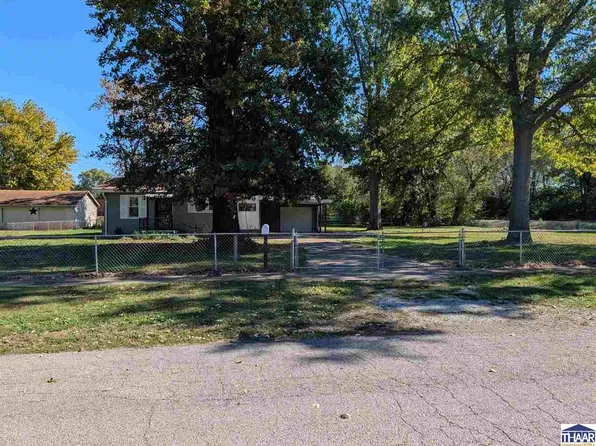 2710 Jefferson St, Terre Haute, IN 47802