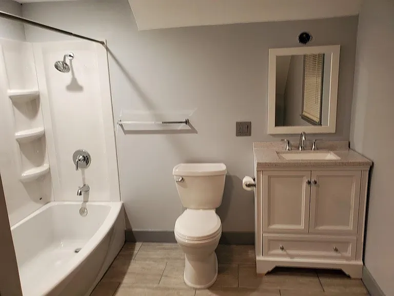 714 James St #3 — Photo 4