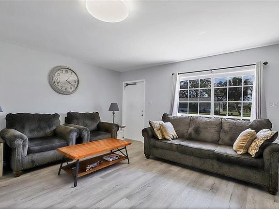 5th image of 23038 Foote Ave