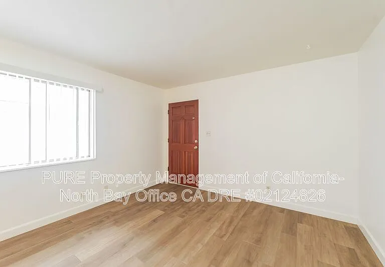 630 Wright St #G — Photo 5