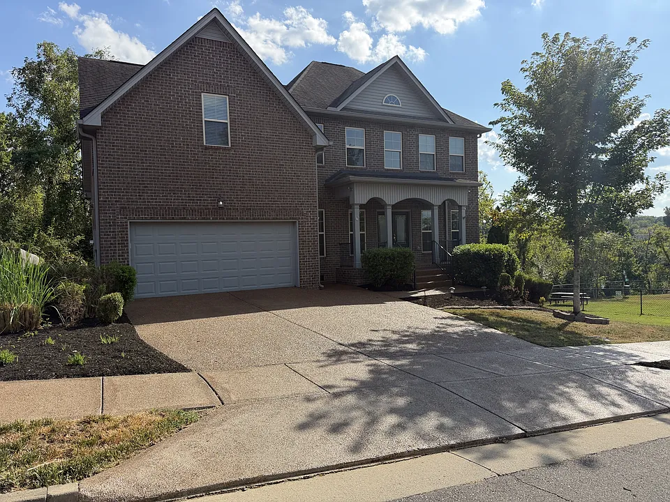 8299 Tapoco Ln