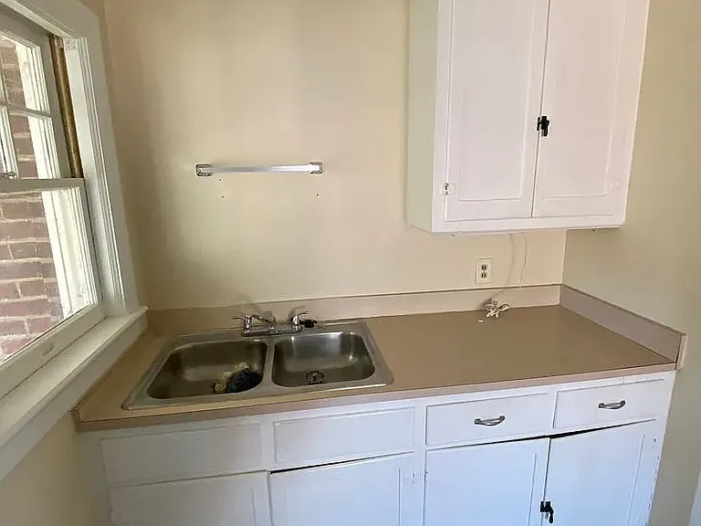640 Alleghany Ave — Photo 8