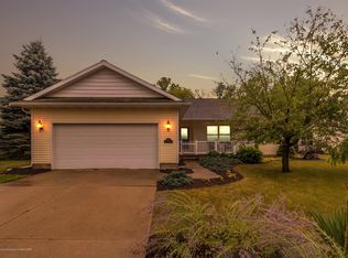 997 Bolton Farms Ln, Grand Ledge, MI 48837
