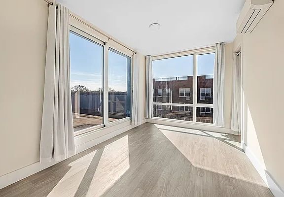 3rd image of 631 E 18th St APT 6A