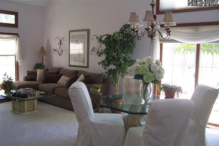 2nd image of 640 Grand Ct