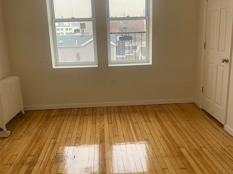 7 Star Realty LLC — Photo 7
