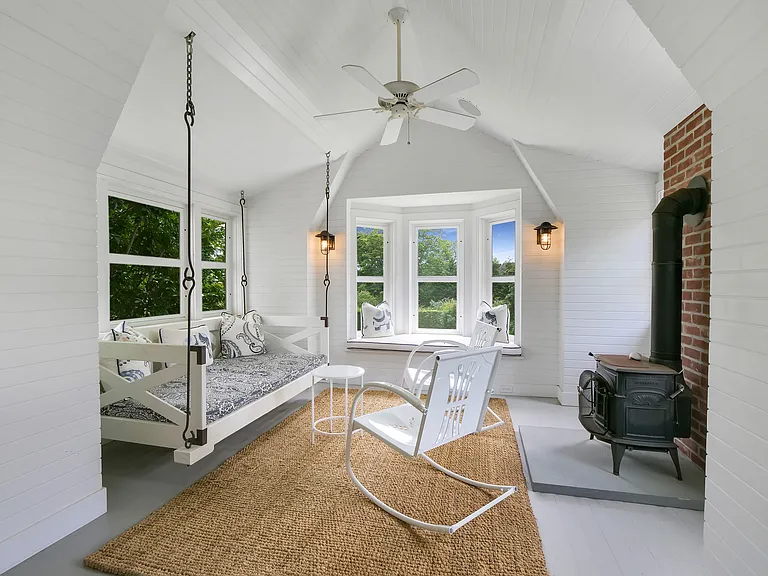 9 Ocean Ave — Photo 13