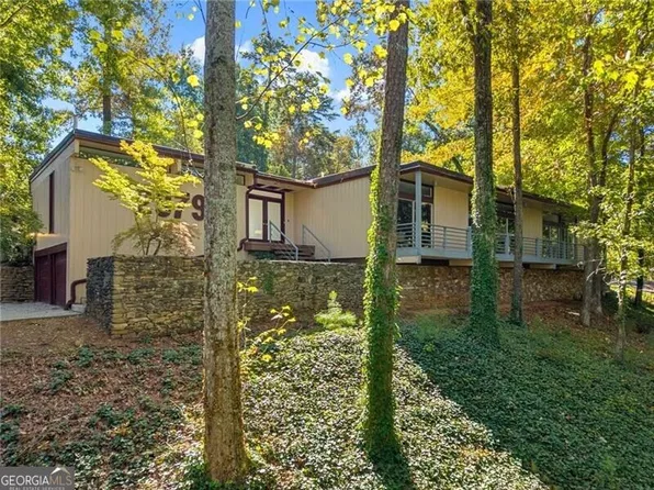 2979 Ridge Valley Rd NW, Atlanta, GA 30327