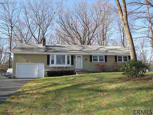 1st image of 16 Noord Ln