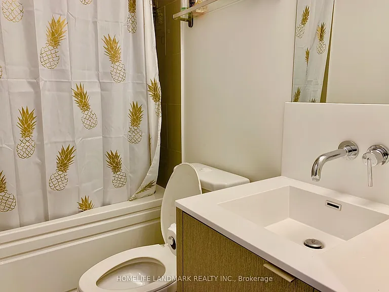 88 Harbour St #1201 — Photo 12