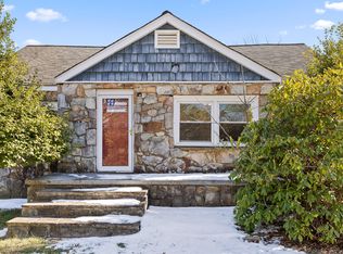 1395 N Moore Rd, Rising Fawn, GA 30738