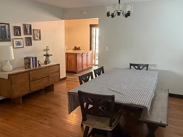 Breckenridge Dr E — Photo 2