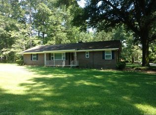 140 Auburn Hill Dr, Coosada, AL 36020