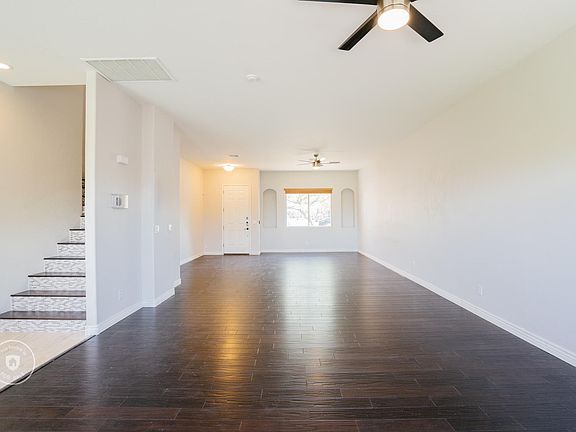 3rd image of 6614 S 50th Ave