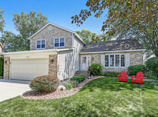 1108 Foxworth Blvd, Lombard, IL 60148