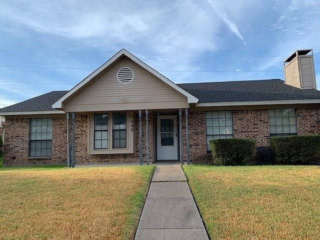 1st image of 1425 Panola Dr