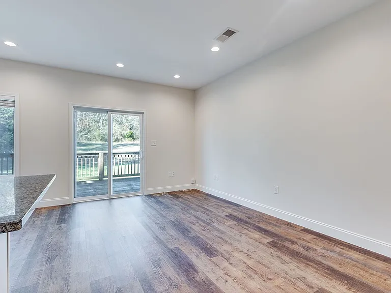 1712 McCleary Bend Rd — Photo 7