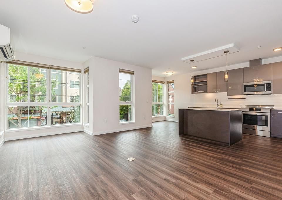 Kitchen/Living