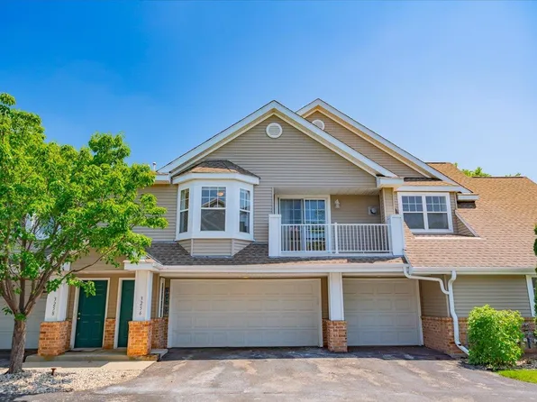 3256 Stonecreek Dr, Madison, WI 53719