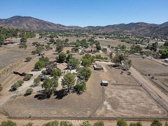 4th image of 35502 Voss Rd