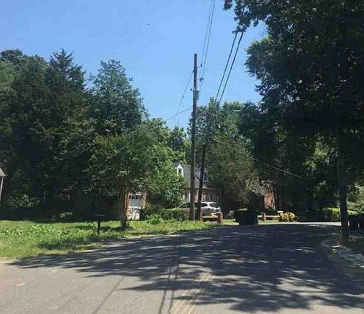 2nd image of 4203 Skyline Dr
