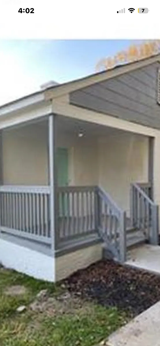 Building Photo - 1365 Peavy Dr