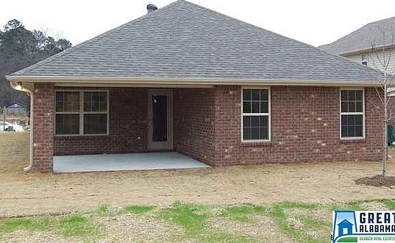 4th image of 870 Clover Ave