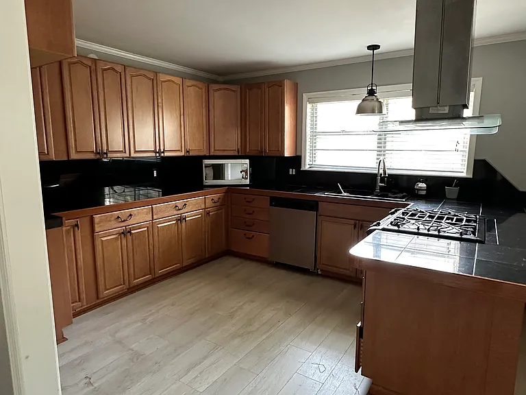 4823 Arlington Dr — Photo 16